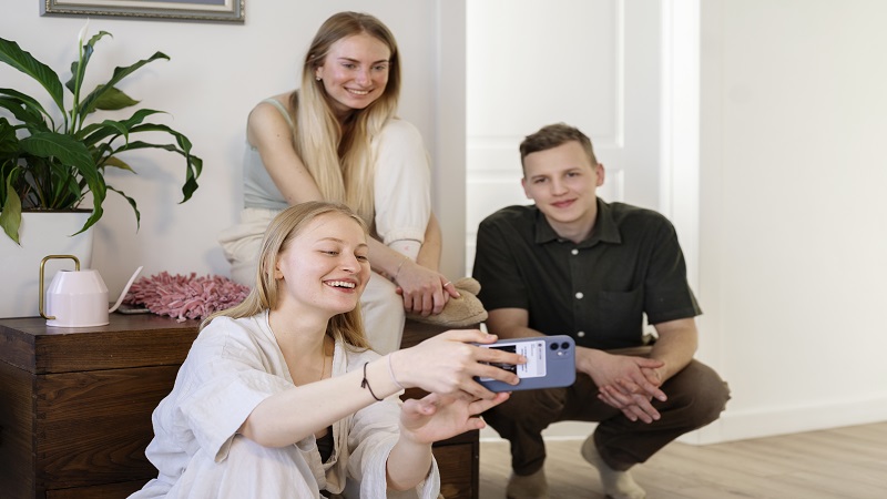 LookWhatMomFound Giveaways: A Trusted Hub for Family-Friendly Contests, Deals, and Rewards